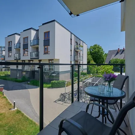 アパート Na Grobli Riverside & Free Garage By Renters ヴロツワフ